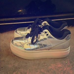 Platform K Swiss metallic silver